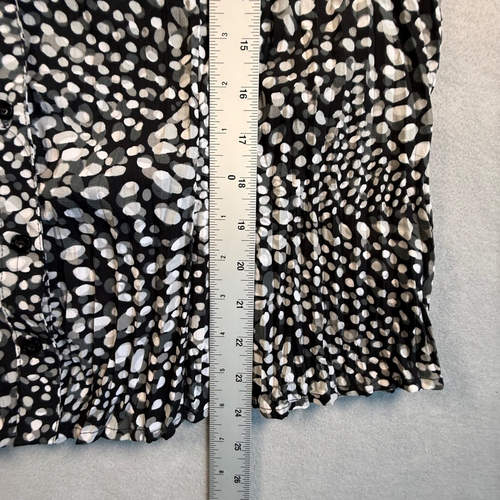 Apt. 9 Womens Large Black White Abstract Pebble Print Pleated Button Blouse - Picture 7 of 9